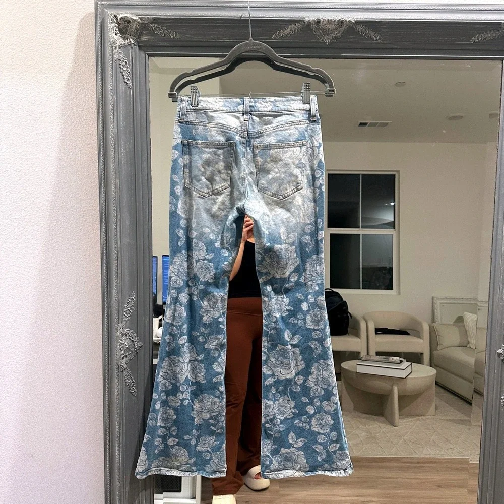 Vintage Floral Bleached Printed Flared Jeans Distressed Boho Festival 26 - Picture 5 of 8